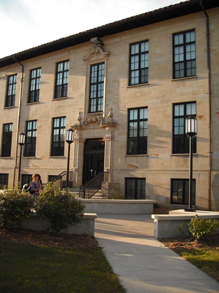 udmcollegeofbusinessadministration-college-values-online