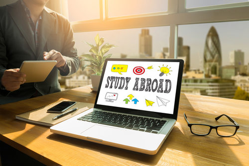 benefits hybrid study abroad programs