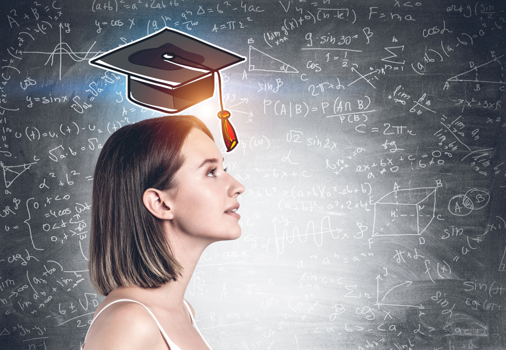 What Is the Difference Between a BA and a BS?